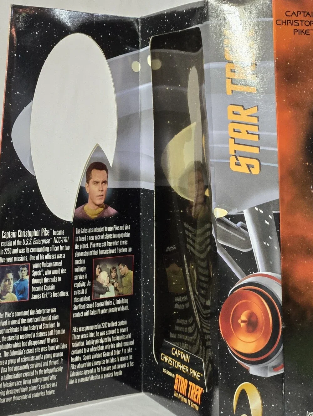 Star Trek Classic Edition Captain Christopher Pike 12